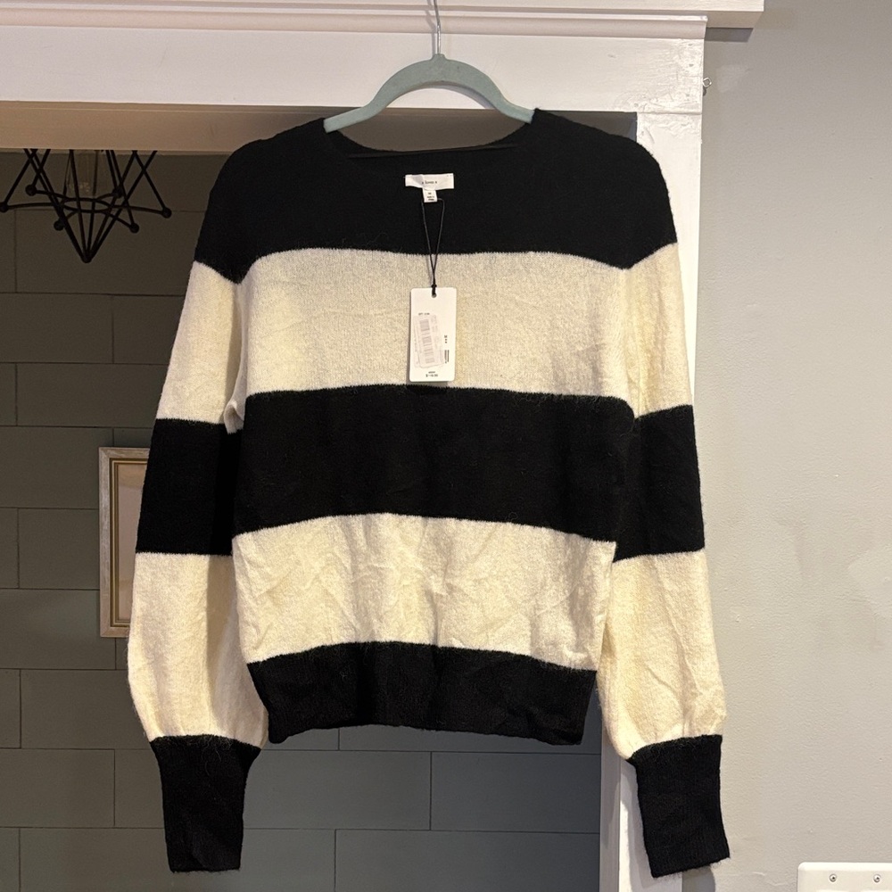 NWT a Loves a Black and White Striped Crew Neck Sweater